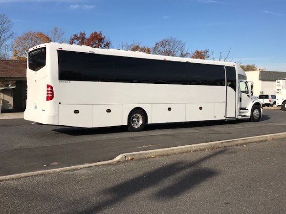 2019 Freightliner M2-33,000 lb GVW Shuttle Bus for Sale in Oaklyn, NJ - Photo 3