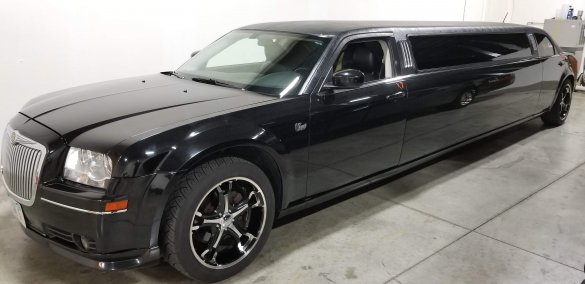 2008 Chrysler 300 Limousine for Sale in columbus, OH - Main Photo