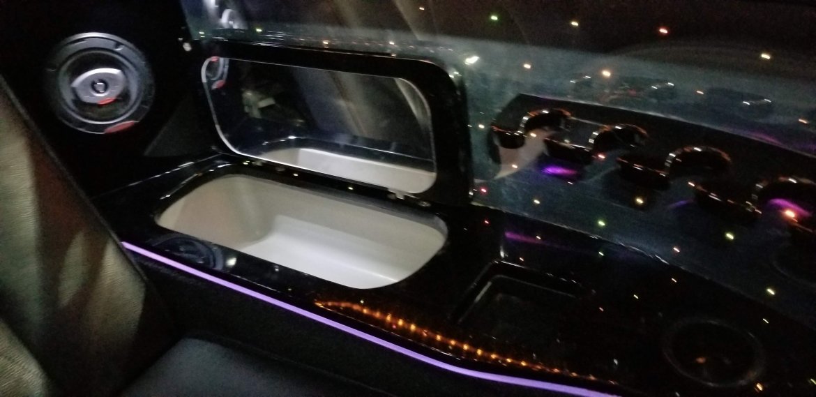 Limousine for Sale in columbus, OH - Photo 14