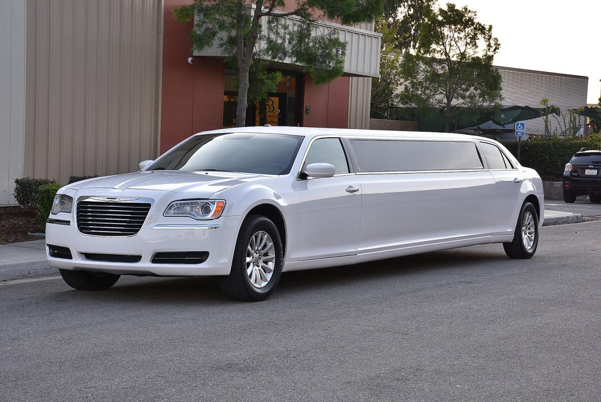 Used 2013 Chrysler 300 for sale in fontana, CA #WS-10175 | We Sell Limos