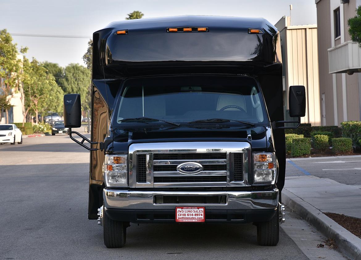 Photo of Limo Bus for sale: 2012 Ford E-450 by Eldorado