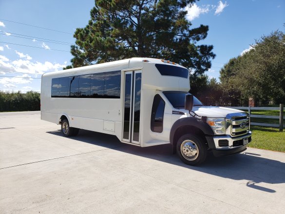 2015 Ford F550 Limo Bus for Sale in Houston, TX - Photo 3
