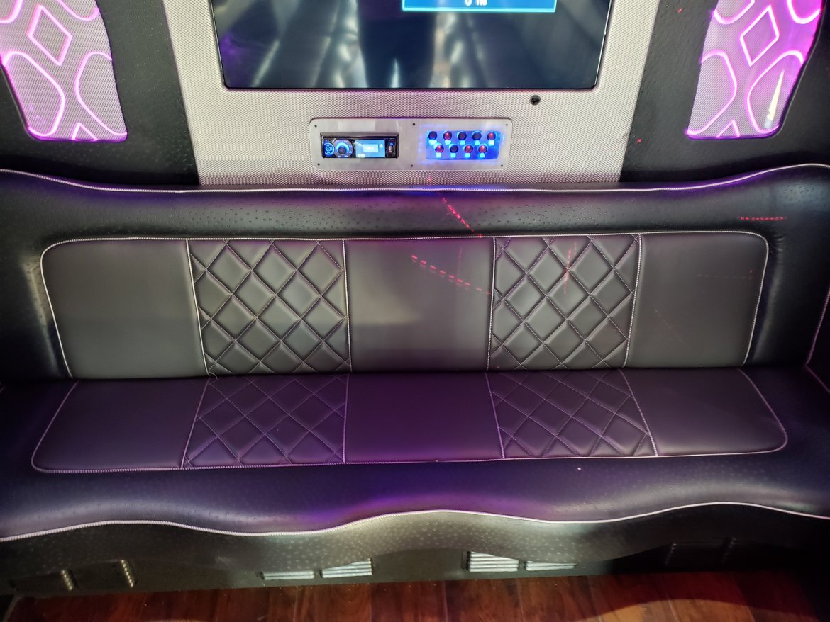 Limo Bus for Sale in Houston, TX - Photo 11