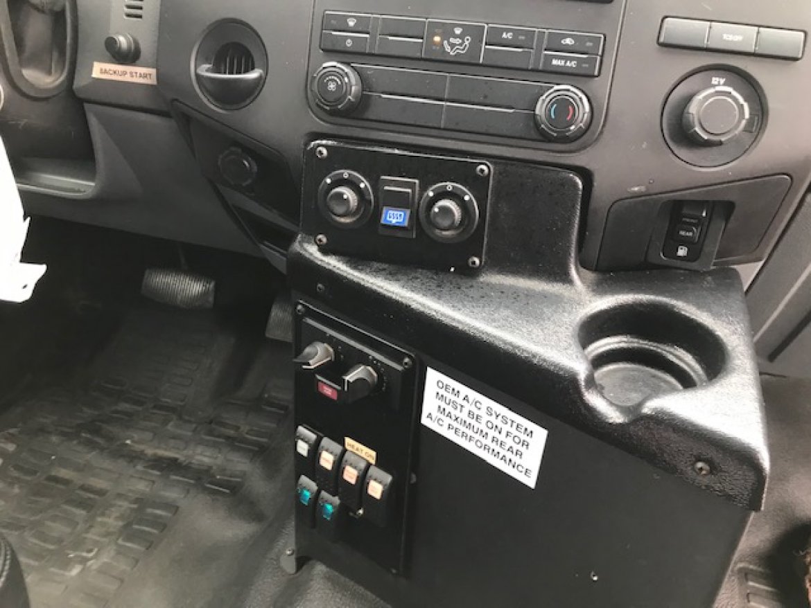 Shuttle Bus for Sale in Oaklyn, NJ - Photo 4