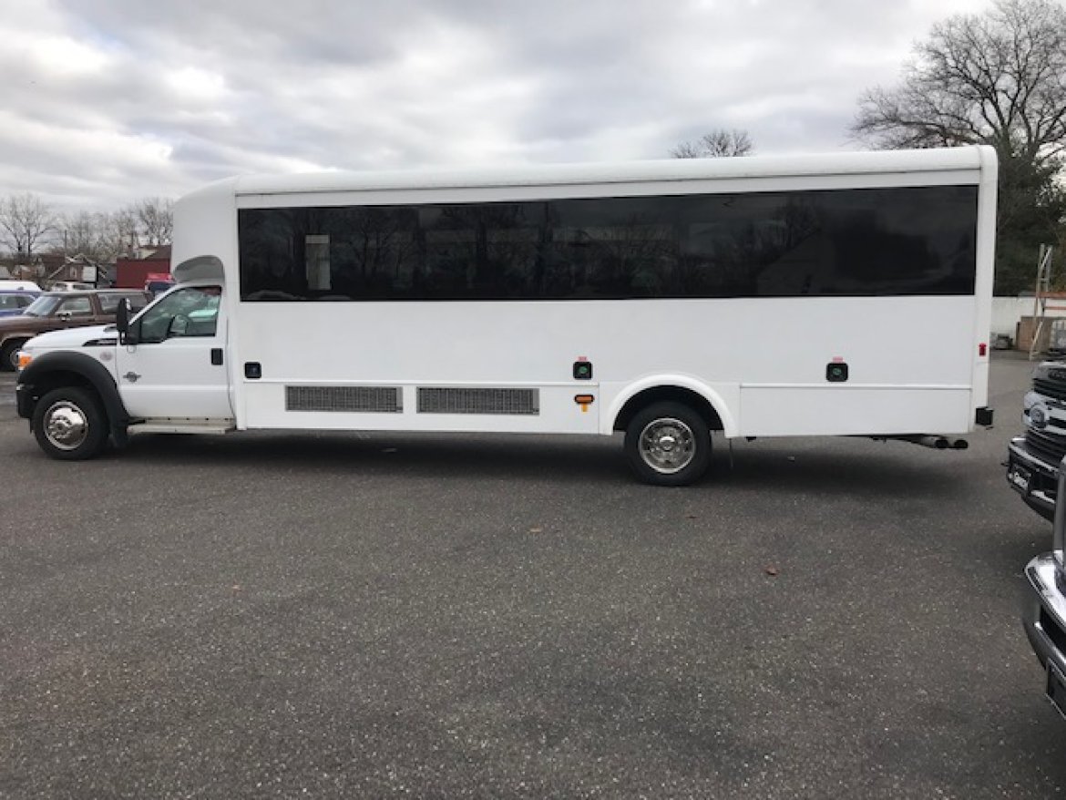Shuttle Bus for Sale in Oaklyn, NJ - Photo 5