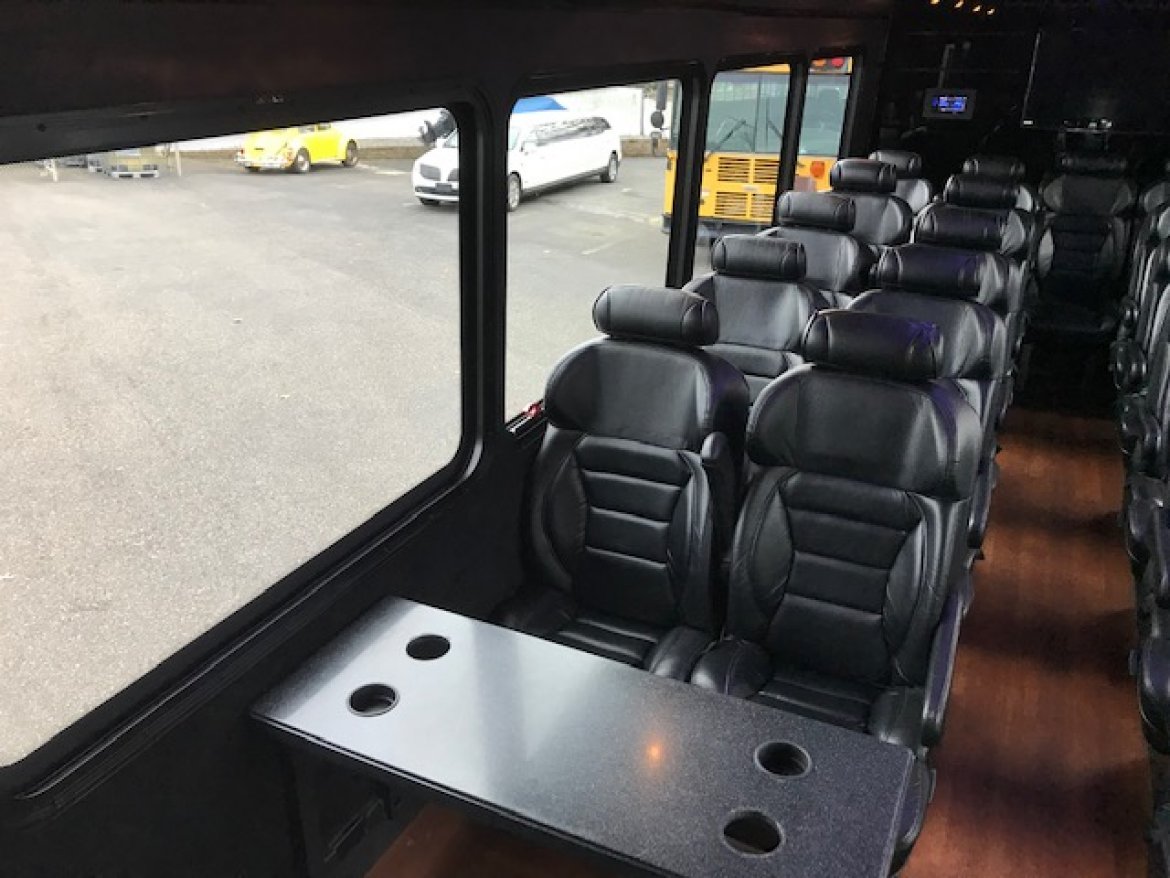 Shuttle Bus for Sale in Oaklyn, NJ - Photo 10