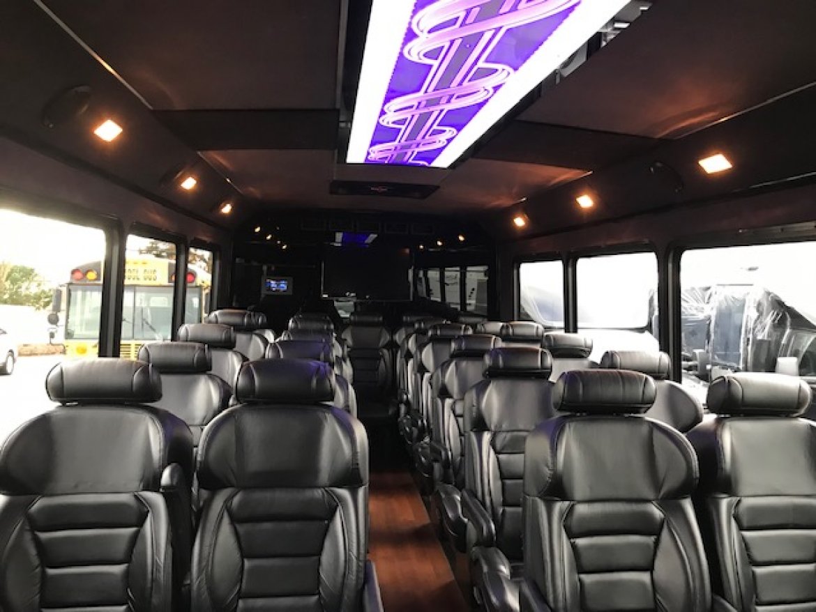 Shuttle Bus for Sale in Oaklyn, NJ - Photo 12