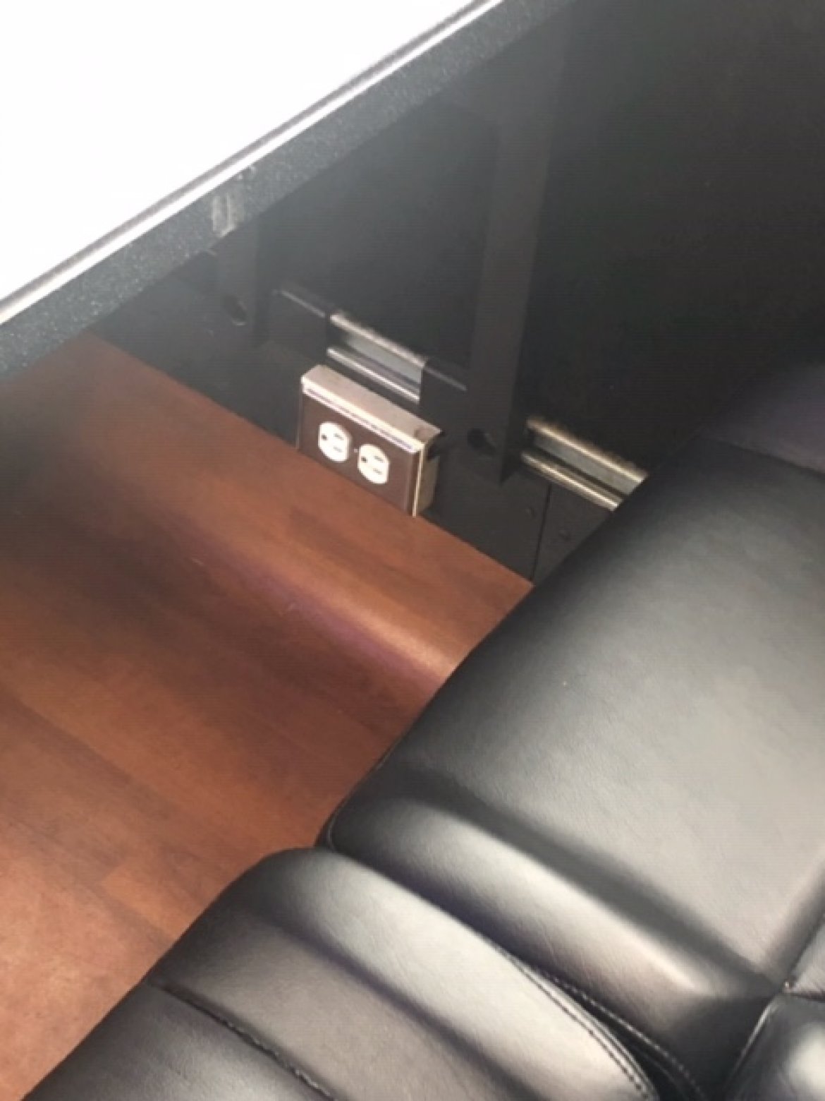 Executive Shuttle for Sale in Oaklyn, NJ - Photo 11