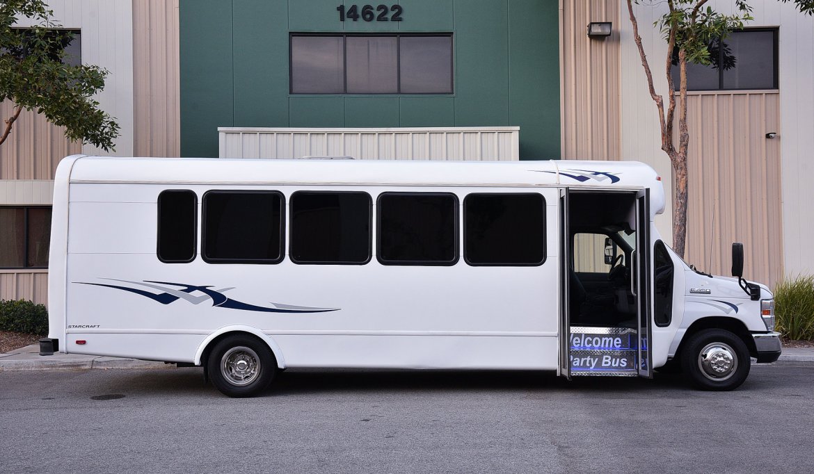 Limo Bus for Sale in Fontana, CA - Photo 6