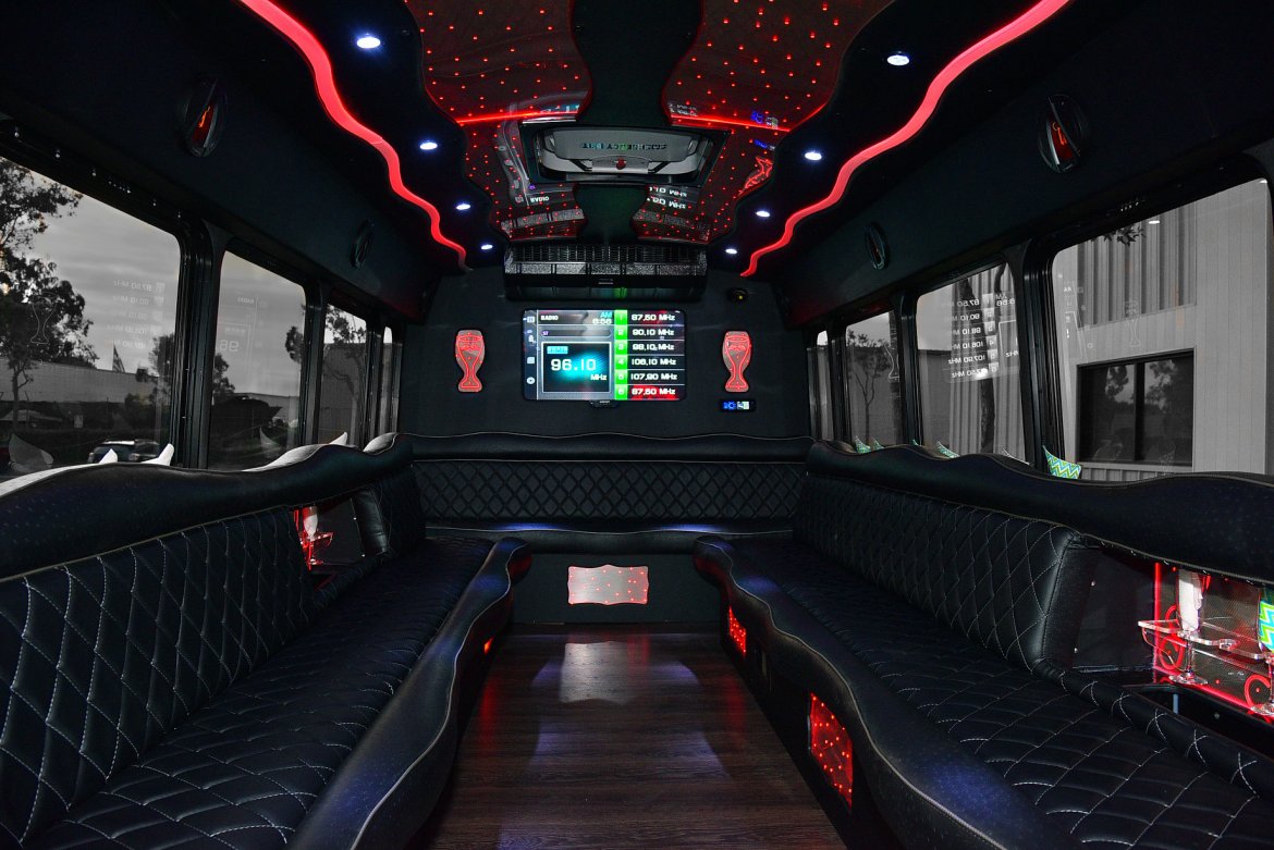 Limo Bus for Sale in Fontana, CA - Photo 11