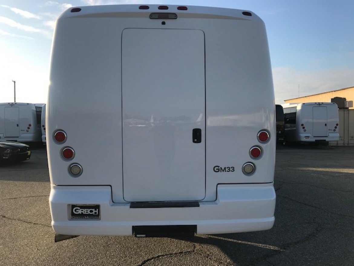 Executive Shuttle for Sale in Riverside, CA - Photo 3