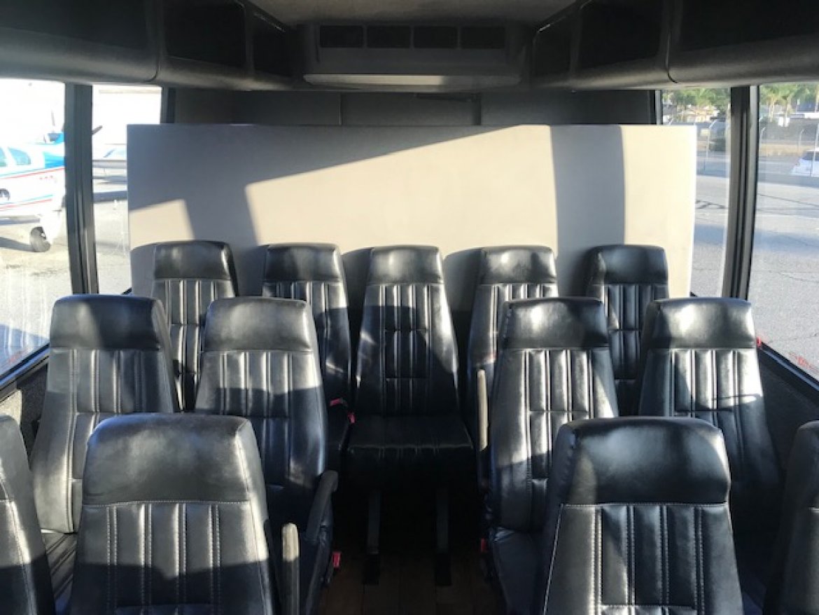 Executive Shuttle for Sale in Riverside, CA - Photo 16