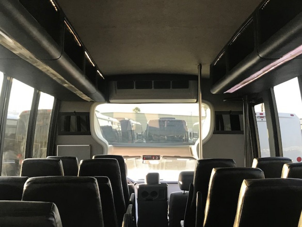 Executive Shuttle for Sale in Riverside, CA - Photo 18