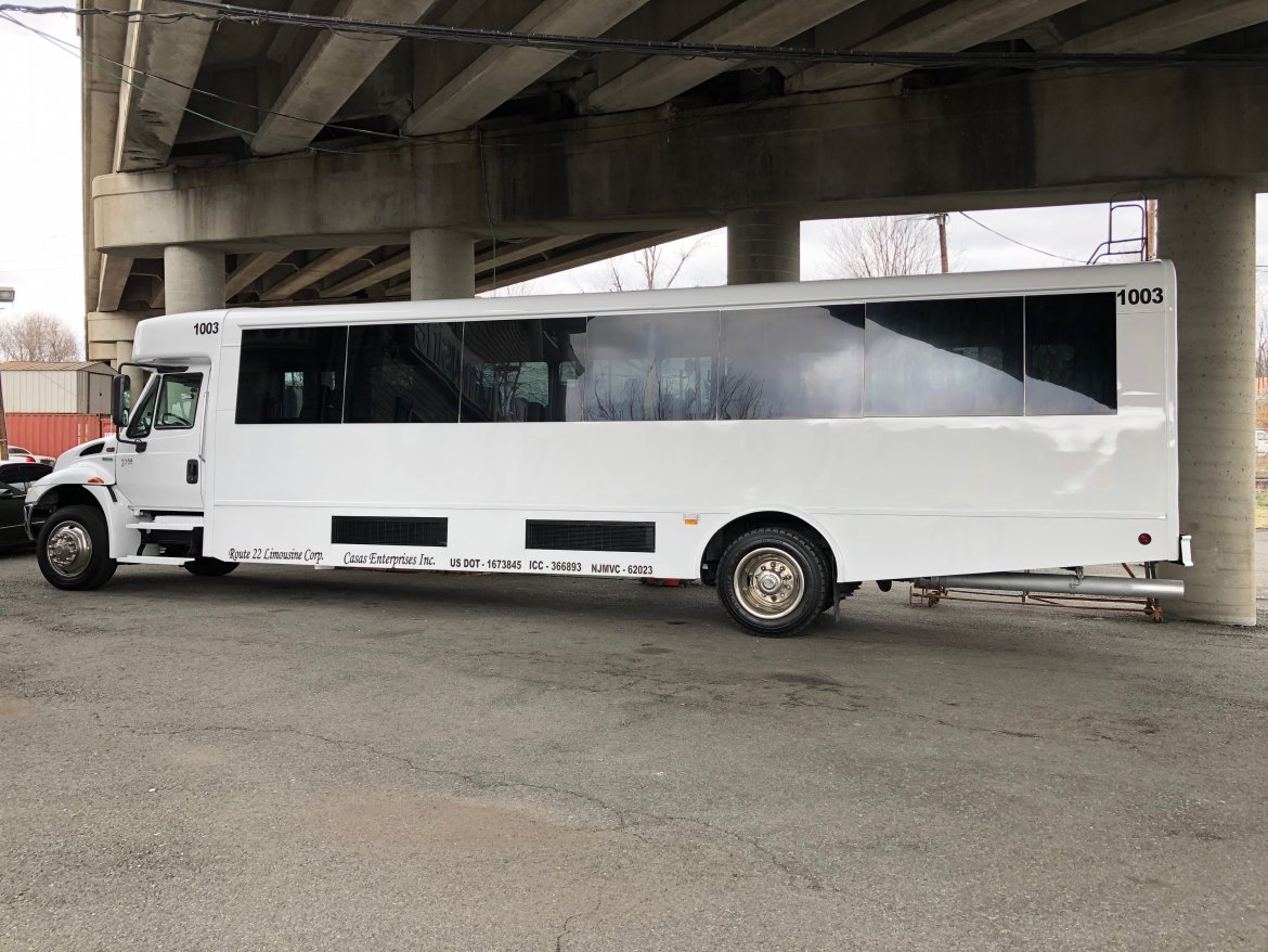 Shuttle Bus for Sale in Hillside, NJ - Photo 2