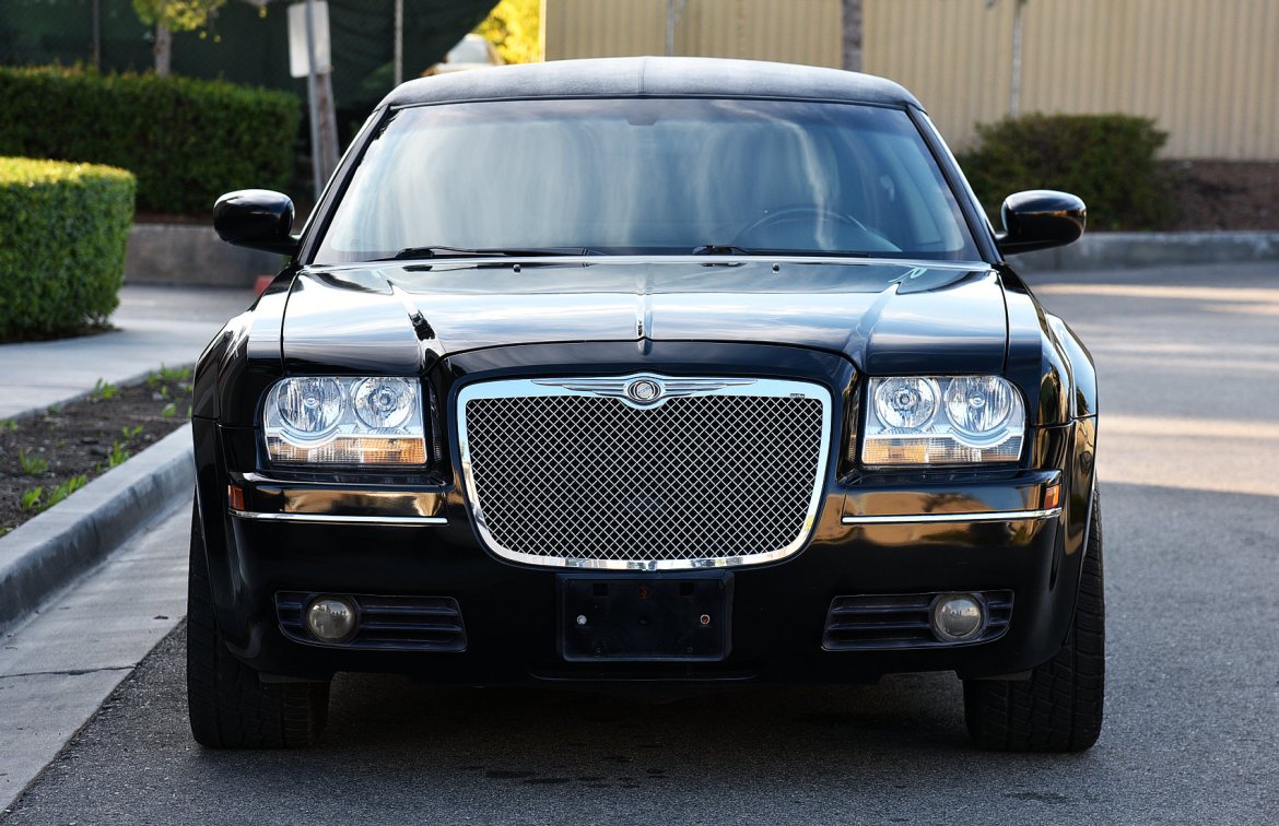 Limousine for Sale in Fontana, CA - Photo 2