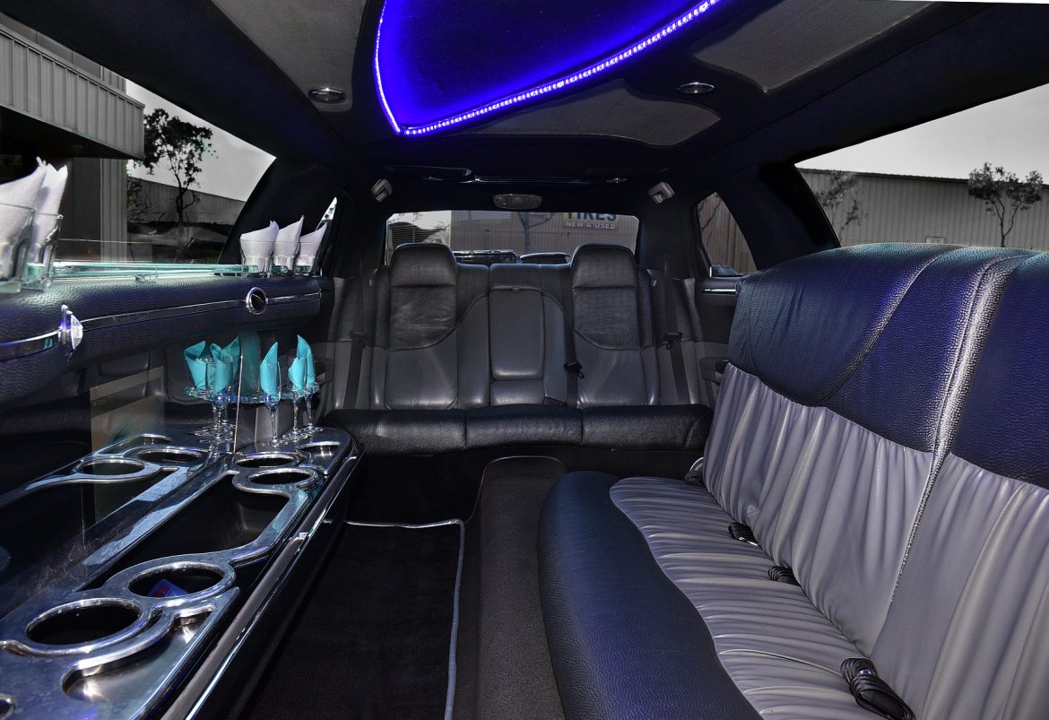 Limousine for Sale in Fontana, CA - Photo 14