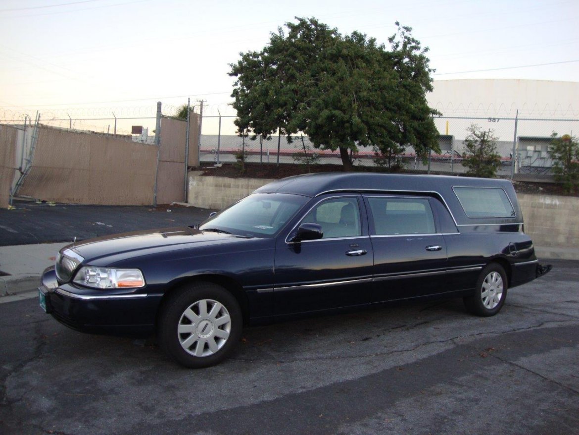 Funeral for Sale in Carson, CA - Photo 7