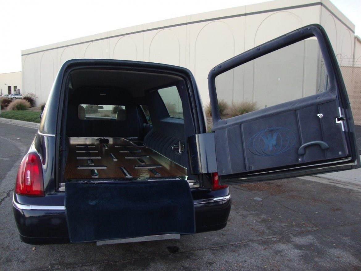 Funeral for Sale in Carson, CA - Photo 11