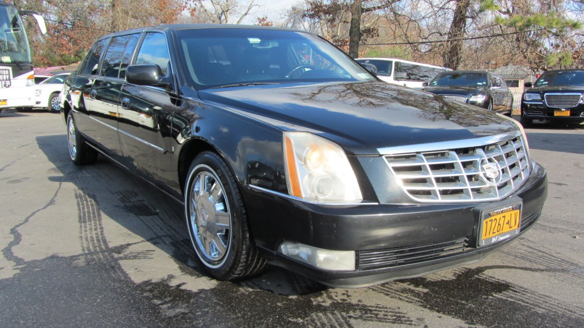 Limousine for sale: 2007 Cadillac DTS 6 door 42&quot; by Superior