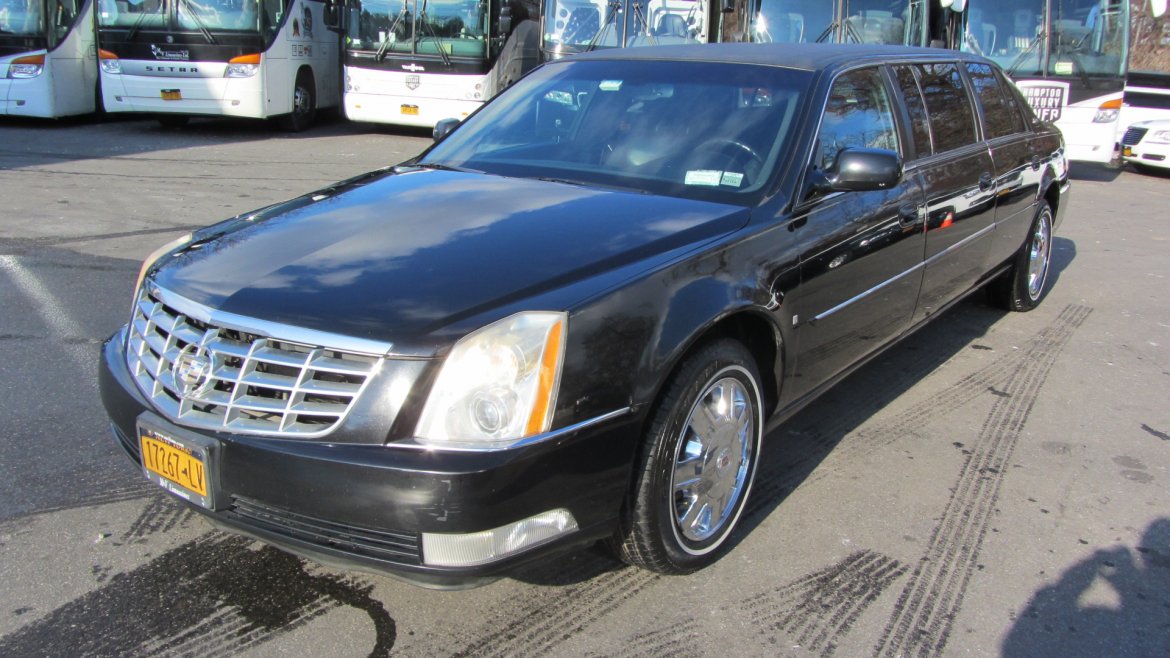 Limousine for Sale in Commack, NY - Photo 3