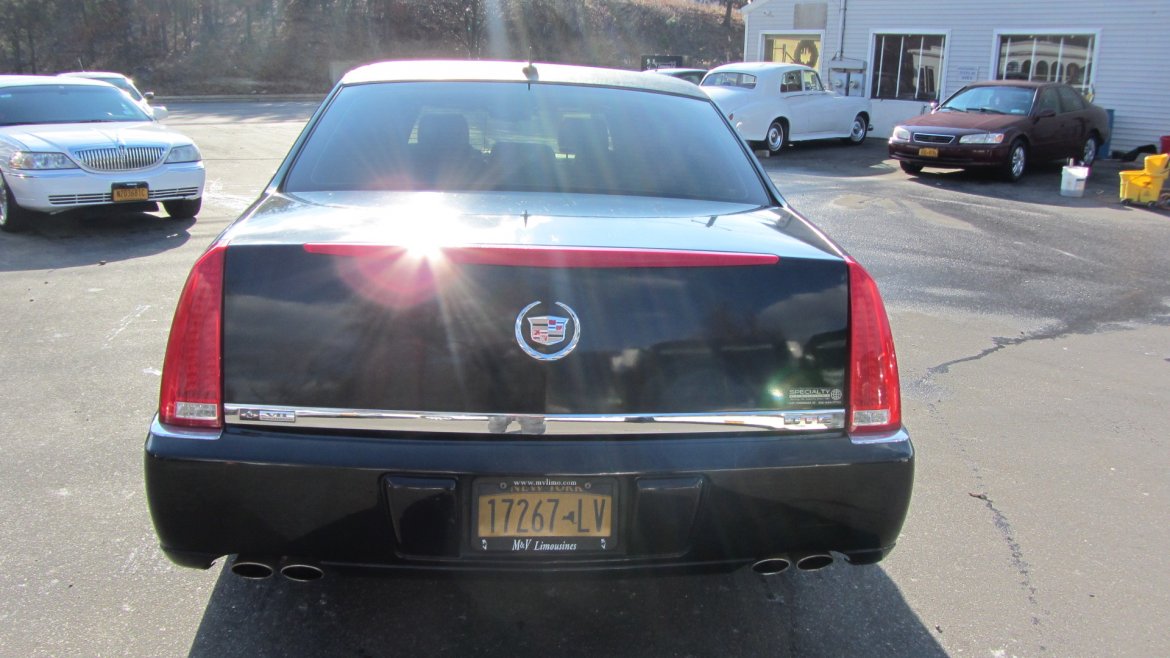Limousine for Sale in Commack, NY - Photo 7
