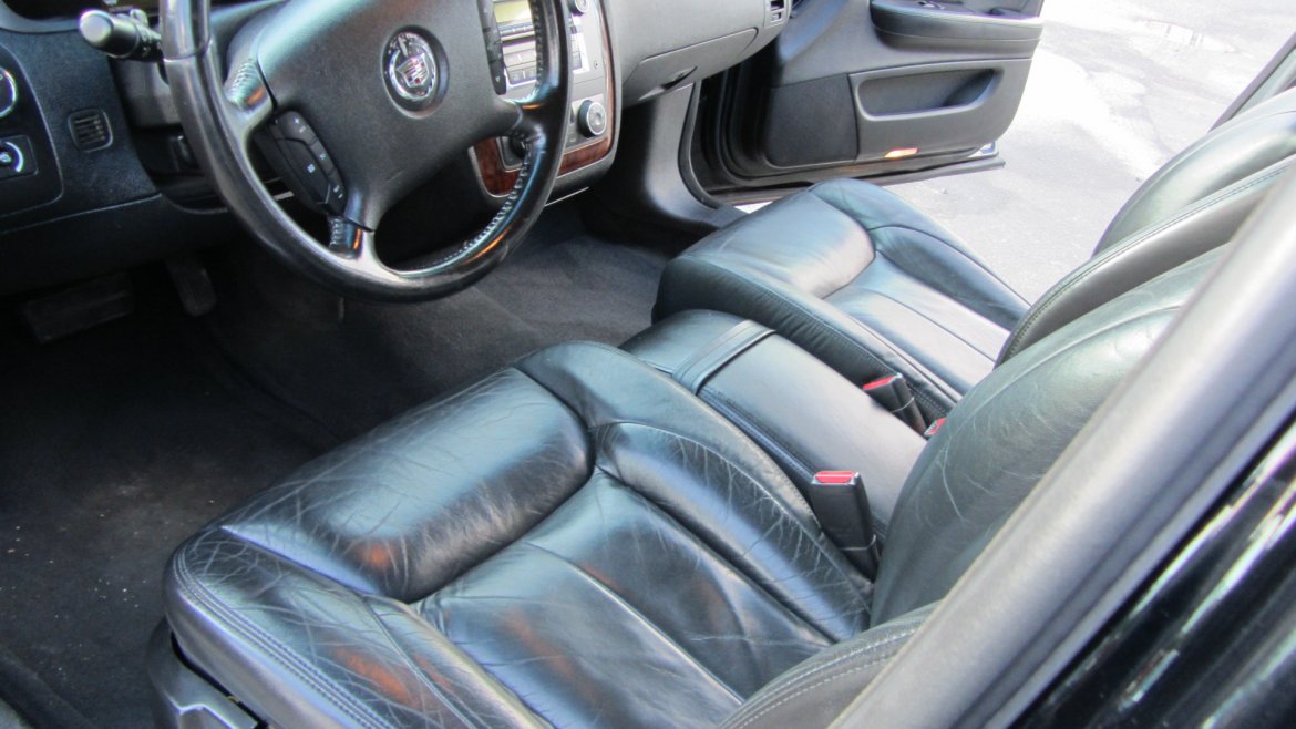 Limousine for Sale in Commack, NY - Photo 15