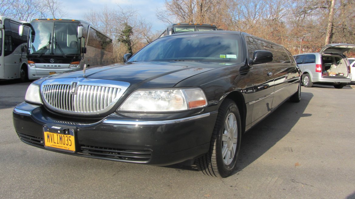 Limousine for Sale in Commack, NY - Photo 2