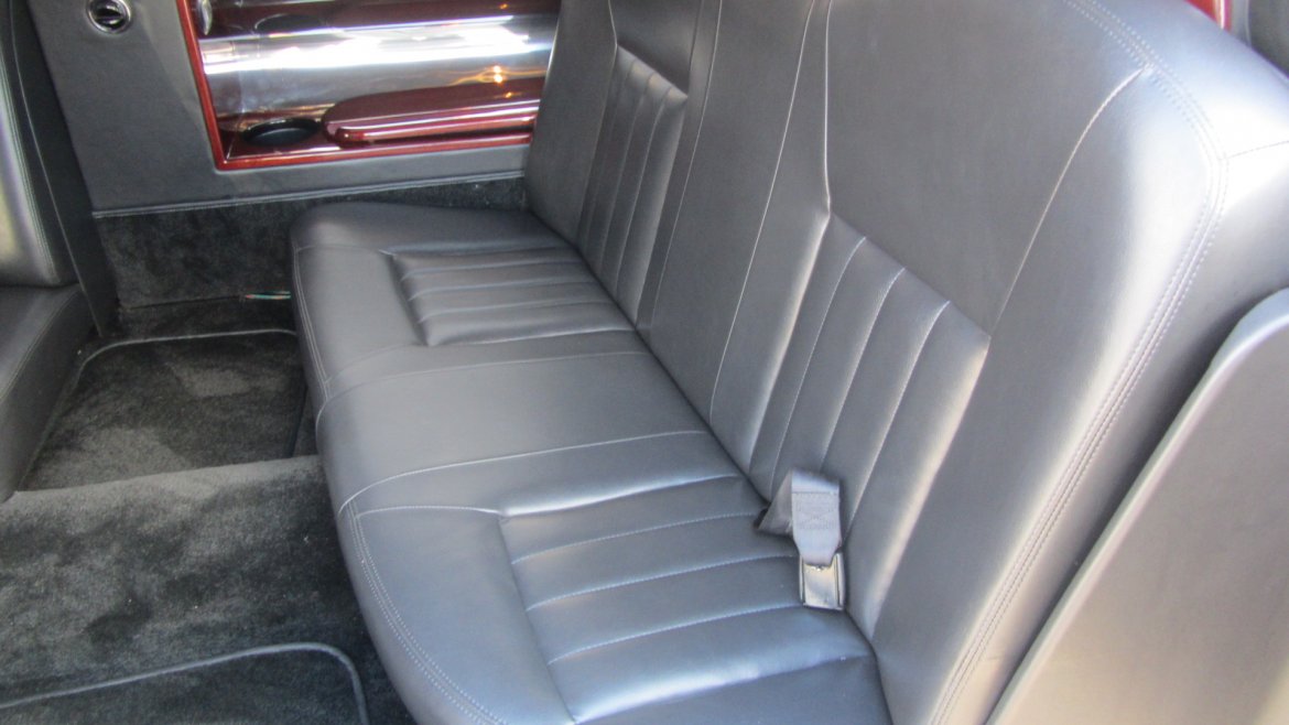 Limousine for Sale in Commack, NY - Photo 12