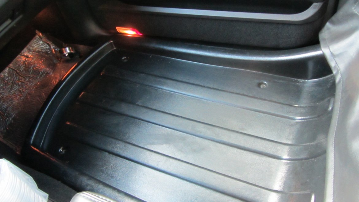 Limousine for Sale in Commack, NY - Photo 19