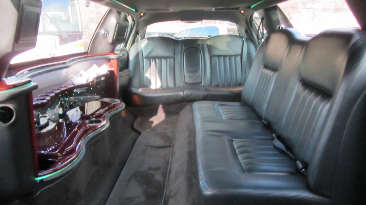 Limousine for Sale in Commack, NY - Photo 20