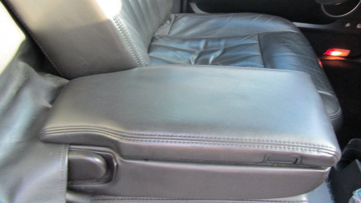 Limousine for Sale in Commack, NY - Photo 24