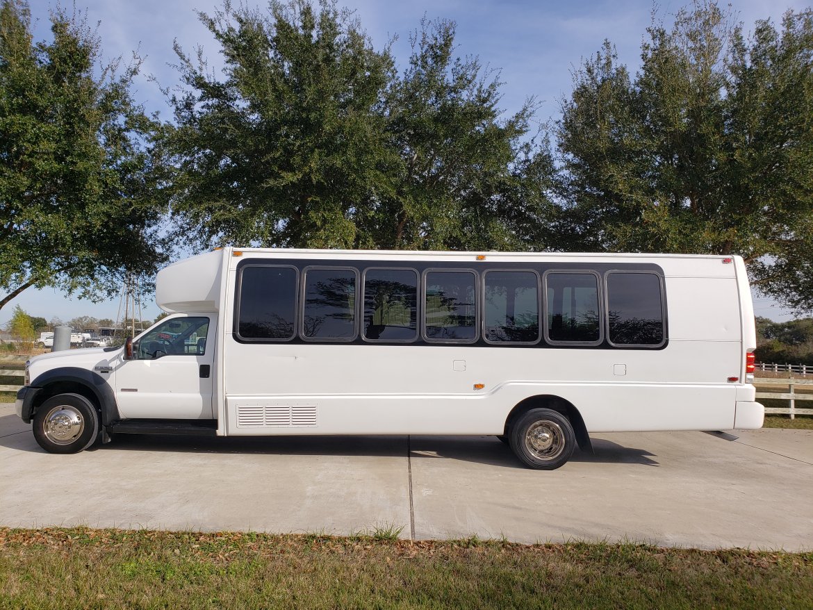 Limo Bus for Sale in Houston, TX - Photo 4