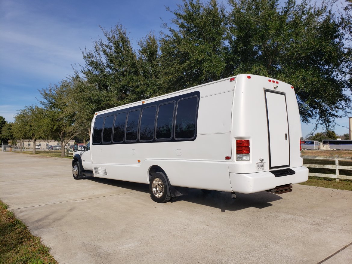 Limo Bus for Sale in Houston, TX - Photo 6