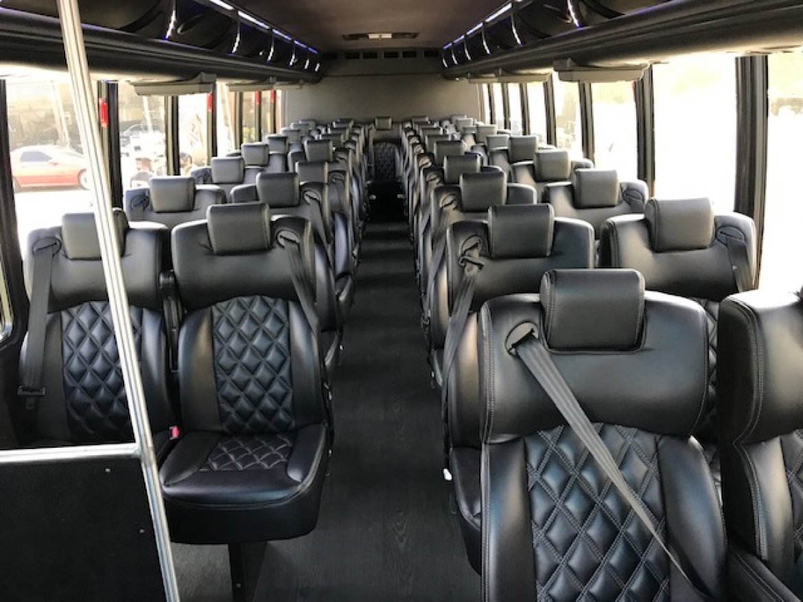 Executive Shuttle for Sale in Riverside, CA - Photo 11
