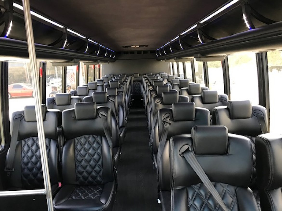 Executive Shuttle for Sale in Riverside, CA - Photo 12