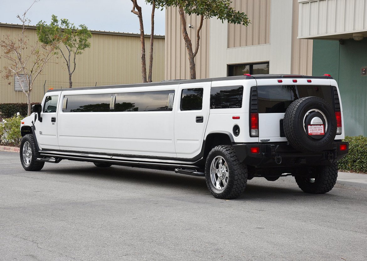 SUV Stretch for Sale in Fontana, CA - Photo 2