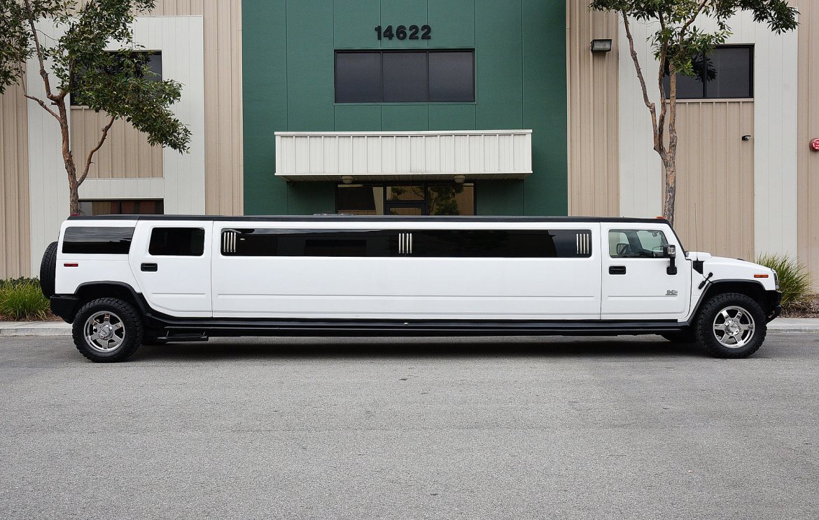 SUV Stretch for Sale in Fontana, CA - Photo 7