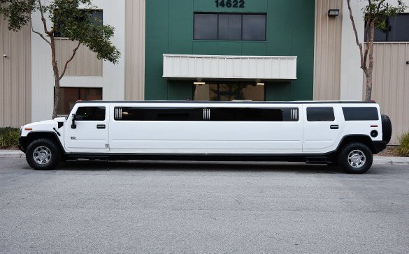 2007 Hummer H-2 SUV Stretch for Sale in Fontana, CA - Photo 2