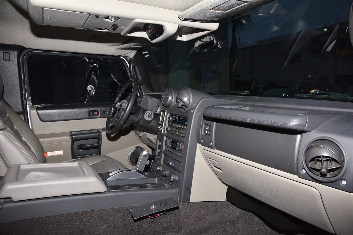 SUV Stretch for Sale in Fontana, CA - Photo 9