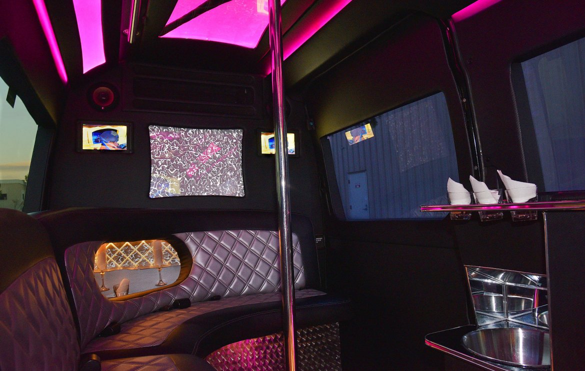 Sprinter for Sale in Fontana, CA - Photo 11