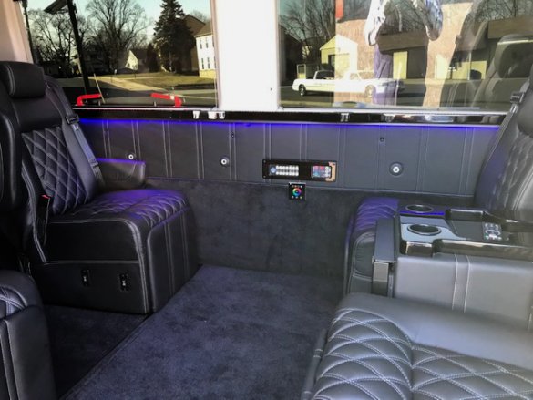 2016 Mercedes-Benz Sprinter 2500 Business Class Sprinter for Sale in Oaklyn, NJ - Photo 3