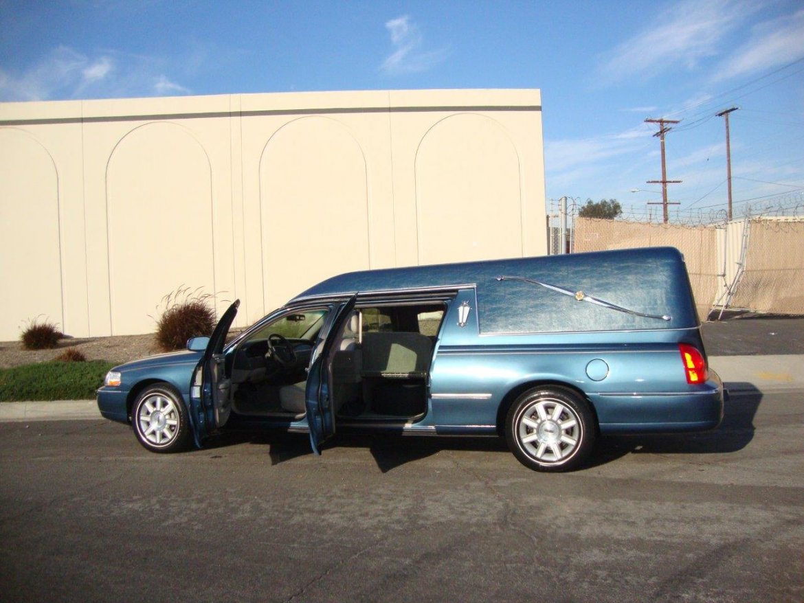 Funeral for Sale in Carson, CA - Photo 9