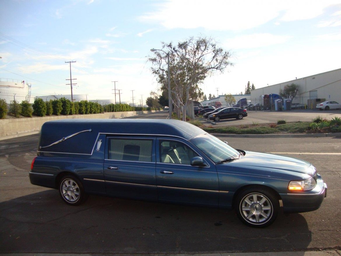 Funeral for Sale in Carson, CA - Photo 12