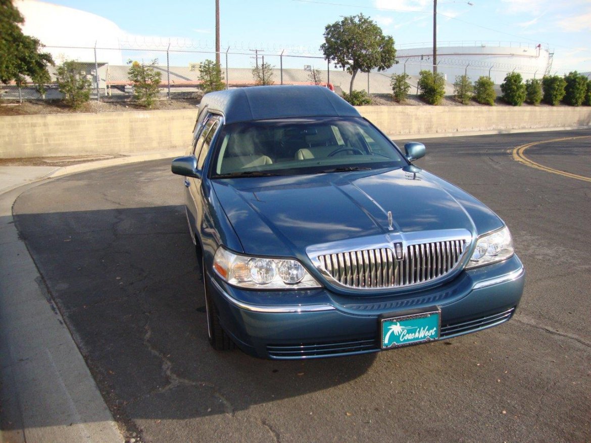 Funeral for Sale in Carson, CA - Photo 14