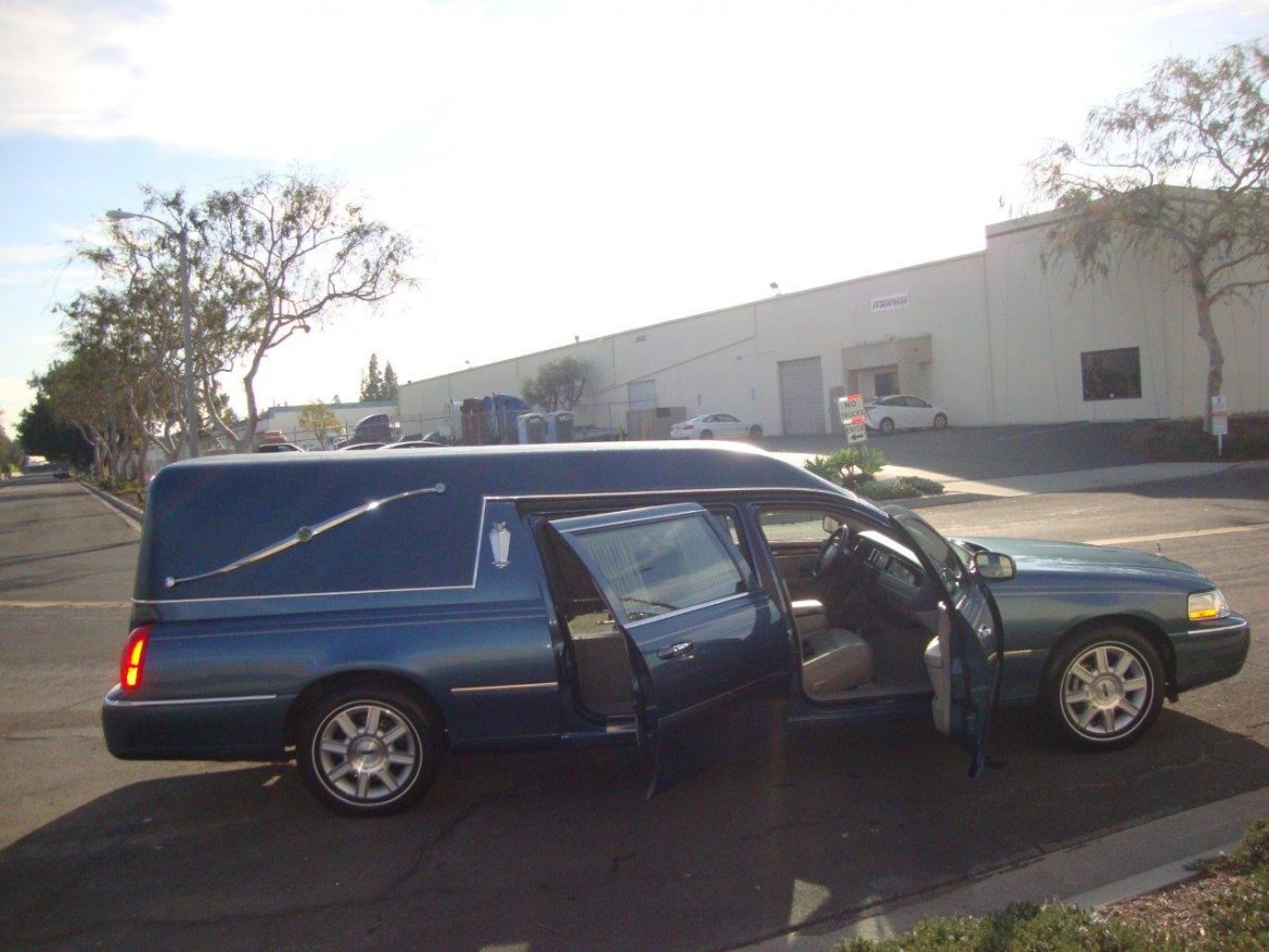 Funeral for Sale in Carson, CA - Photo 16