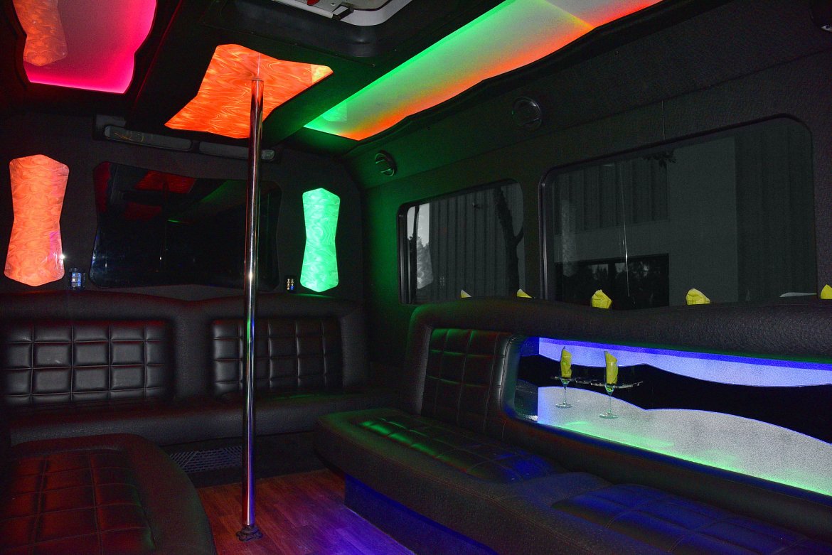 Limo Bus for Sale in Fontana, CA - Photo 14