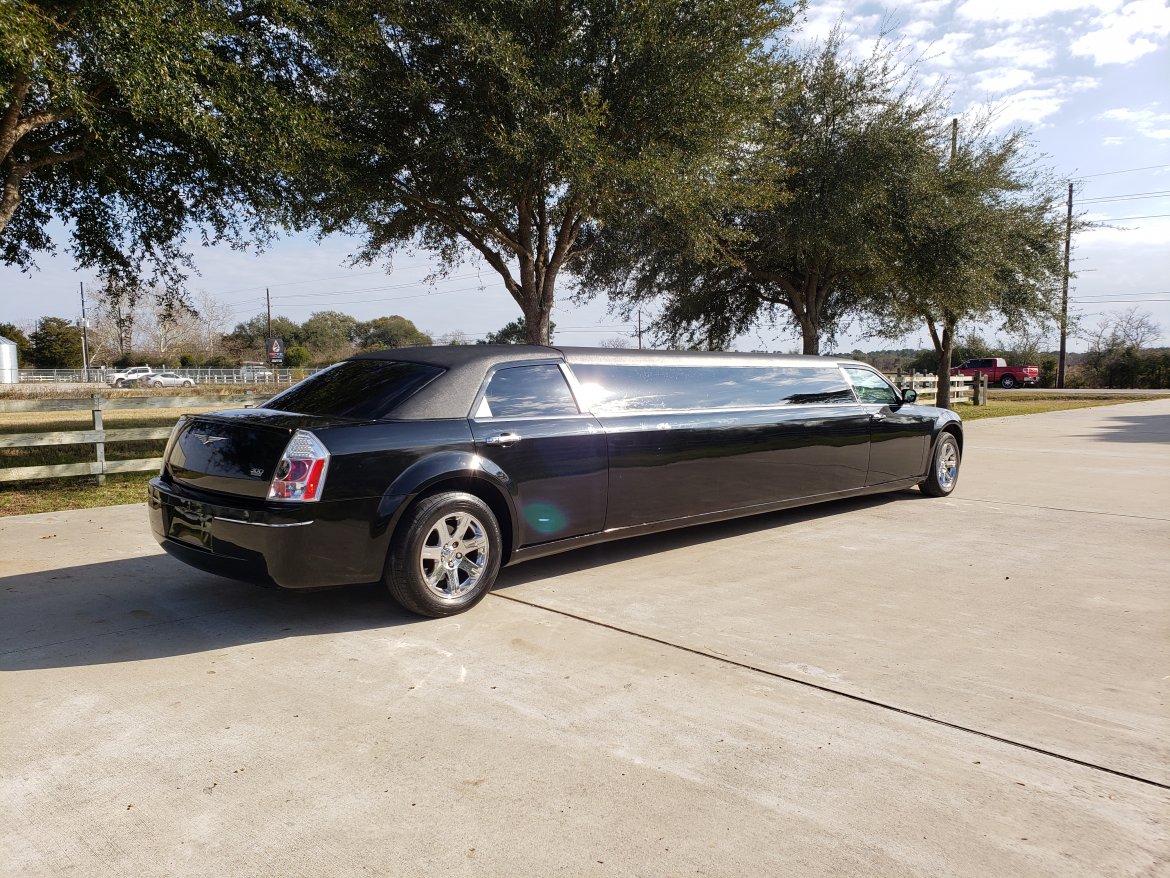 Limousine for Sale in Houston, TX - Photo 6