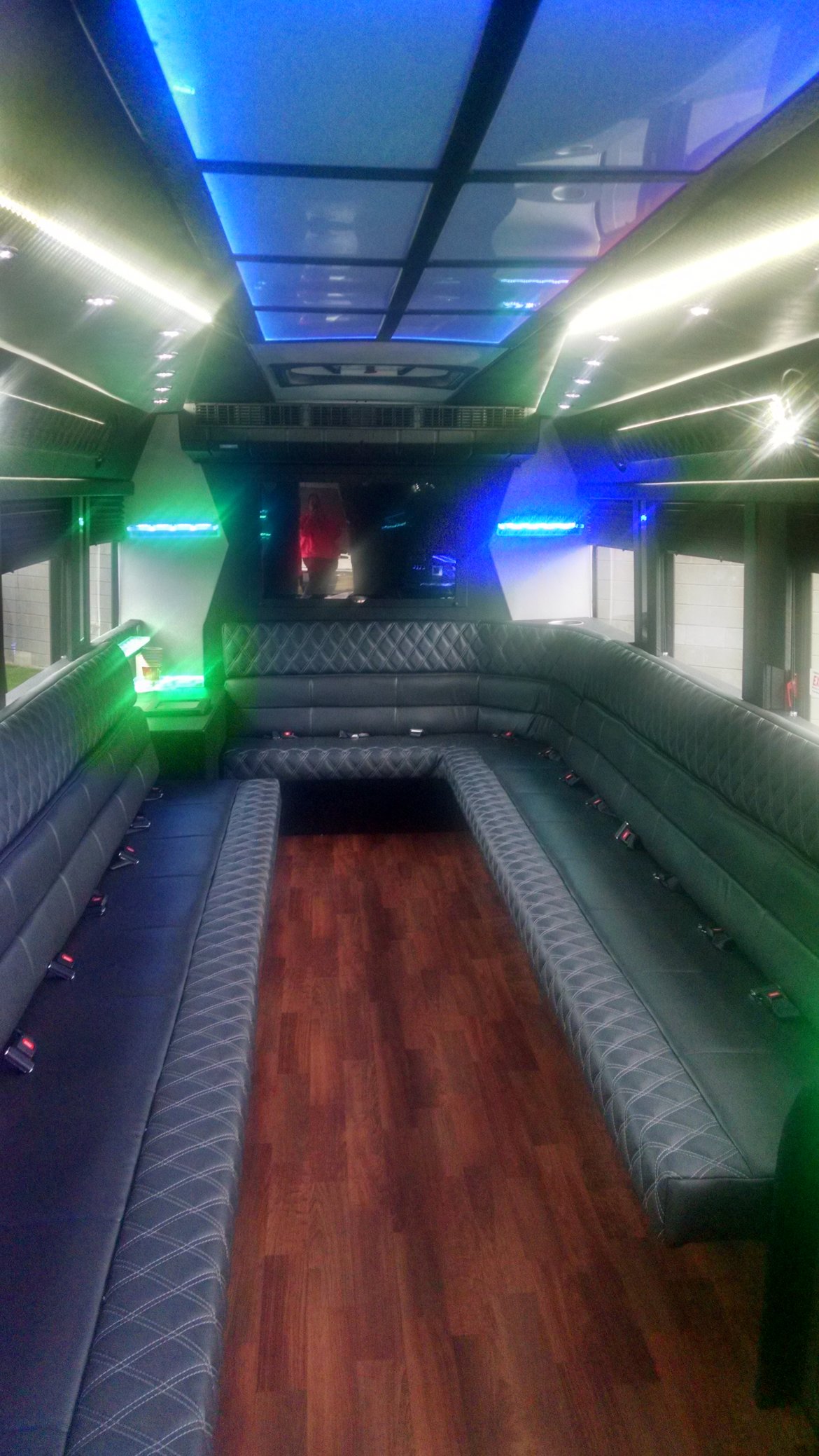 Limo Bus for Sale in Elyria, OH - Photo 11