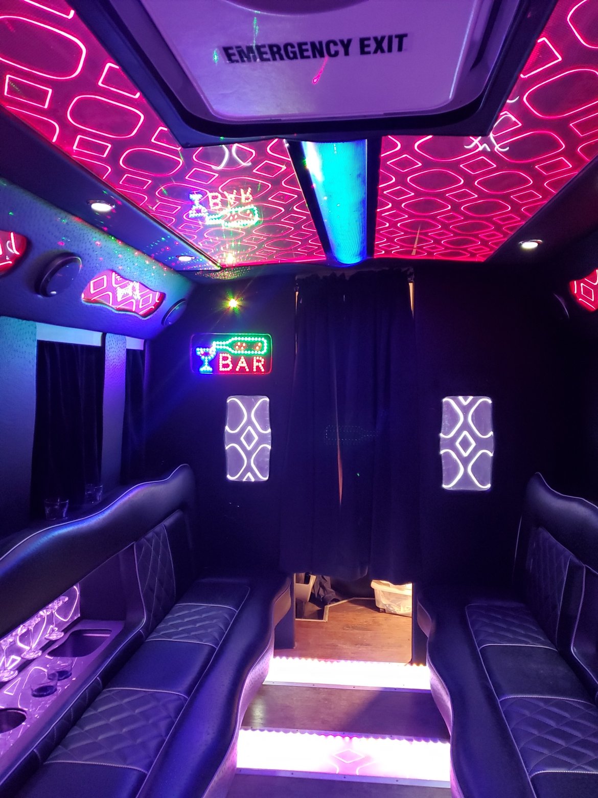 Limo Bus for sale: 2014 Ford E450 22&quot; by Ford