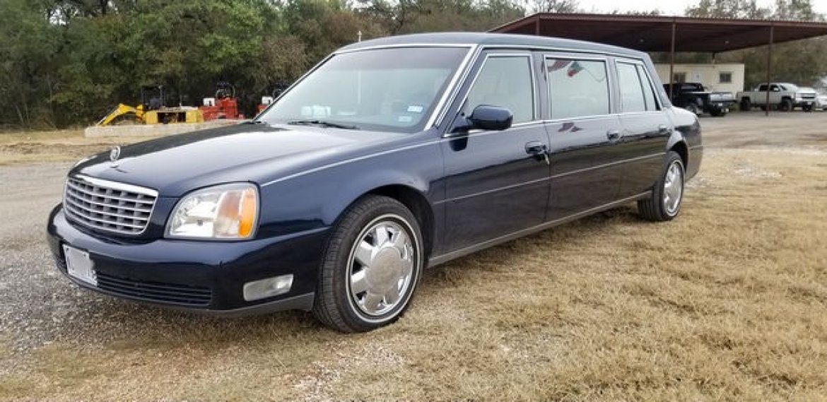 Limousine for sale: 2001 Cadillac DeVille S&amp;S Presidential